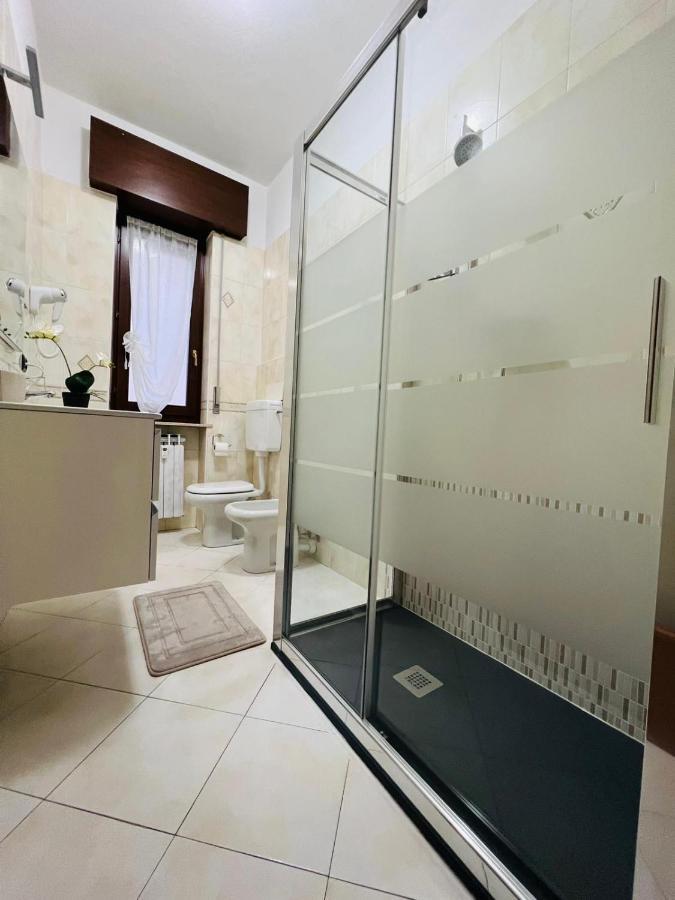 Casa Vacanza Elena 2 Verona Exterior photo